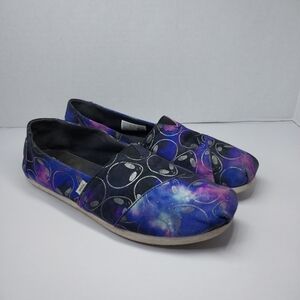 Toms Womens Size 8 Canvas Toms Multicolored Sliver Aliens Galaxy slip on Shoes